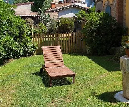 Al Piano Di Sopra Bed & Breakfast